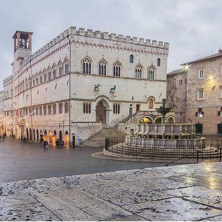 Ampio E Luminoso Monolocale Apartment Perugia Bagian luar foto