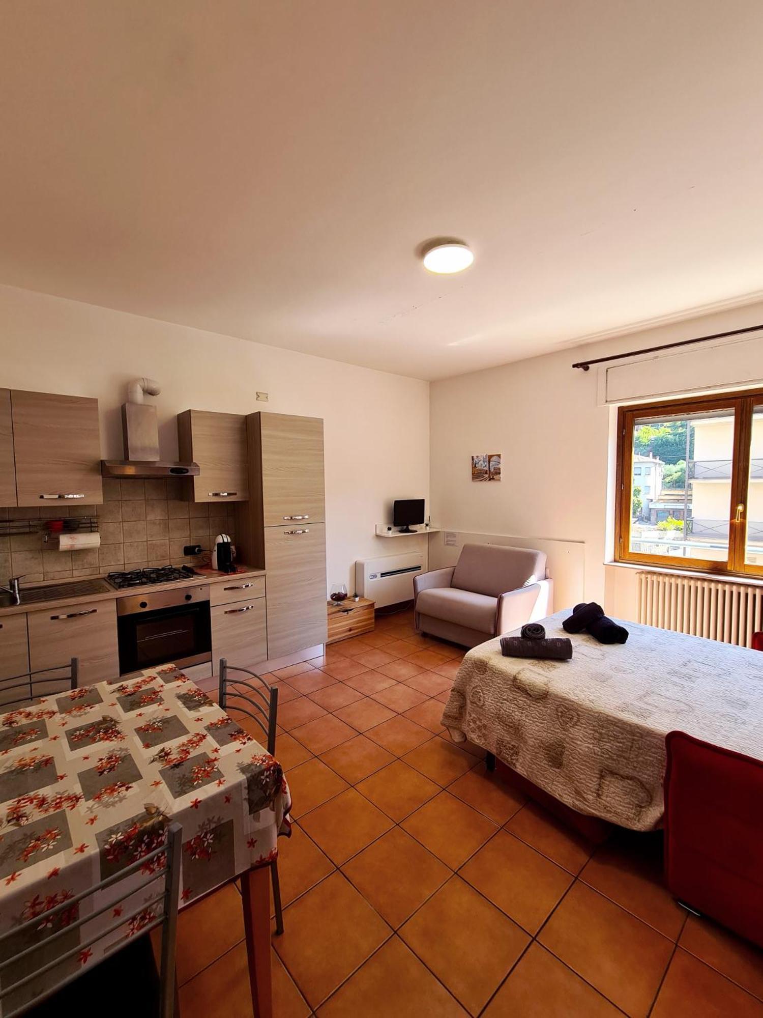 Ampio E Luminoso Monolocale Apartment Perugia Bagian luar foto